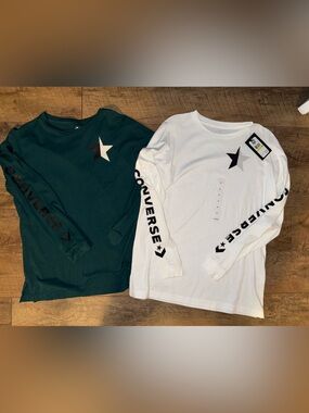 Converse womens Long Sleeve Star Logo Tops in Dark Green and White